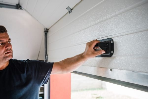 Garage Door Repair in Viridian, Arlington